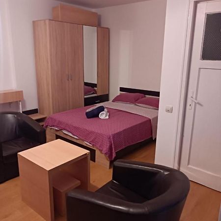 Central Best Cozy In Apartman Bukarest Kültér fotó